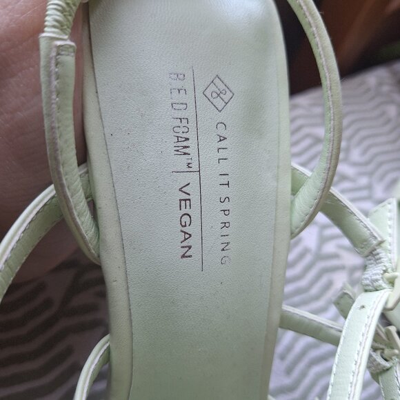NWOT strappy green call it spring heels - Picture 4 of 6